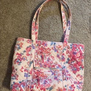 Vera Bradley tote
